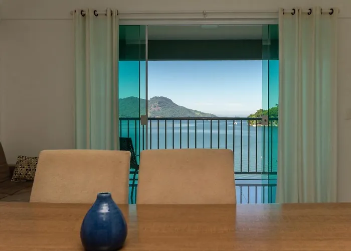 Venha Curtir Essa Maravilha! Frente Para O Mar!